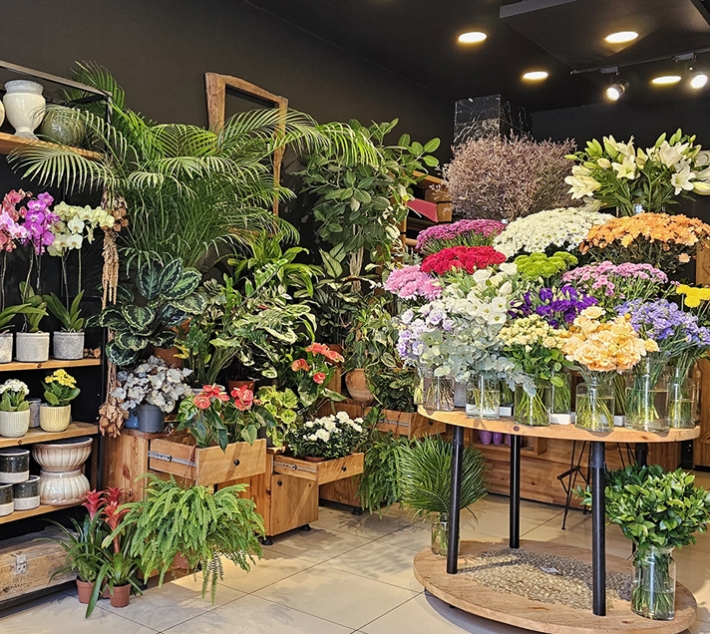 Yıkıkkemer Çiçekci